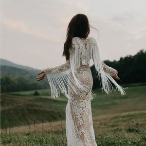 ISO Rue De Seine Blossom or Ziggy gown